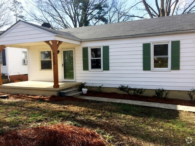 Building Photo - Beautifully Remodeled 3BR Home with Update...
