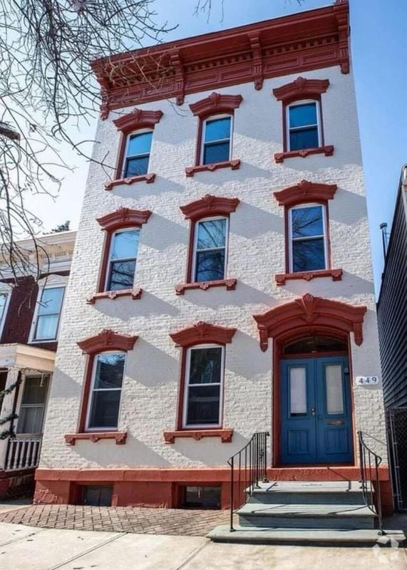 Building Photo - 449 2nd St Rental