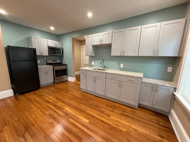 Photo - 4029 Washington St Unidad 1R Rental