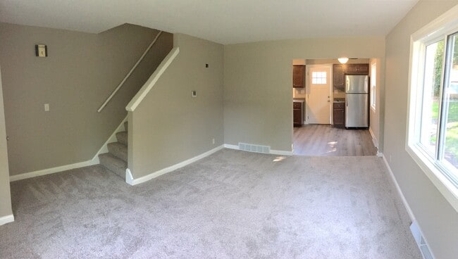 Photo - 1401 - Garfield Ave. (Morgan) Unit 10603 Garfield (west )