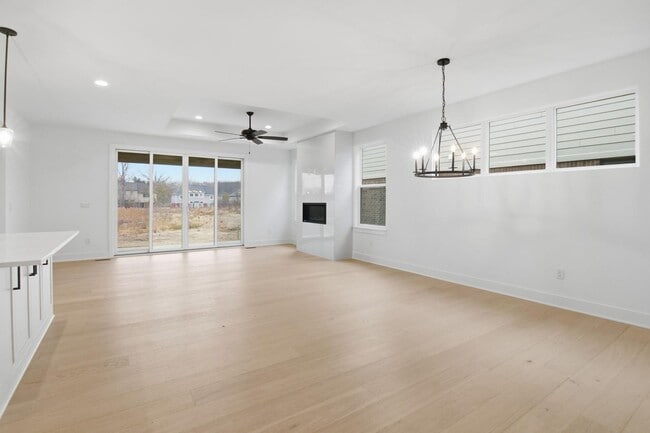 Photo - 5980 Willow Grove