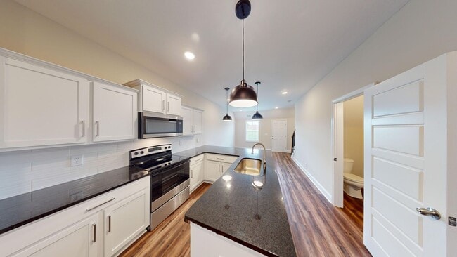 Photo - 212 Drayton Dr.