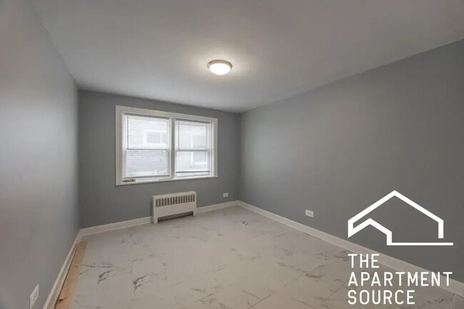Photo - 2754 W North Shore Ave Unit 2S