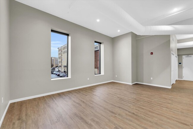 SUBLEASE~ 1 BED / 1 BATH APARTMENT IN DOWN... - SUBLEASE~ 1 BED / 1 BATH APARTMENT IN DOWN... Unit Neil Street Spritzer - #205