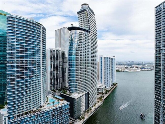 Building Photo - 300 Biscayne Blvd Way Unit 300 Biscayne Blvd Way  2306