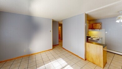 Photo - The Remington Campus Apartments