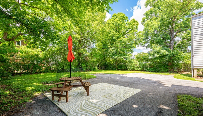 Photo - 1319 Woodland Dr Unit #2
