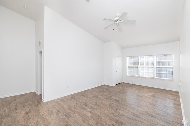 3BR, 2BA - 1,272SF - Living