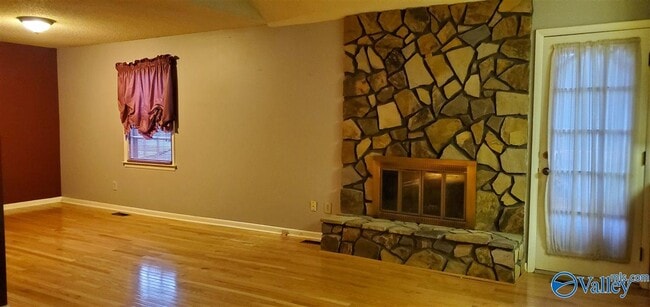 Photo - 13111 Chaney Thompson Rd SE