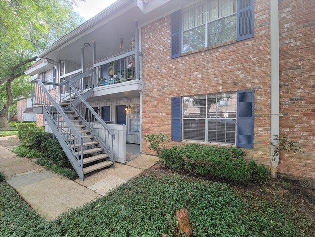 Photo - 2250 Bering Dr Unit 39