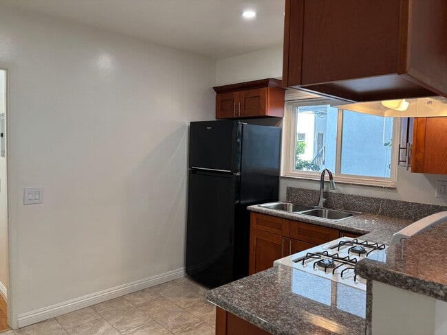 Photo - 1111 Tyler St Unit 1