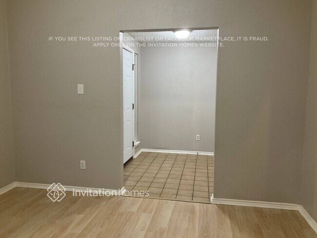 Photo - 512 Buttercup Trail