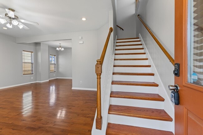 Photo - 240 Treutland Ave