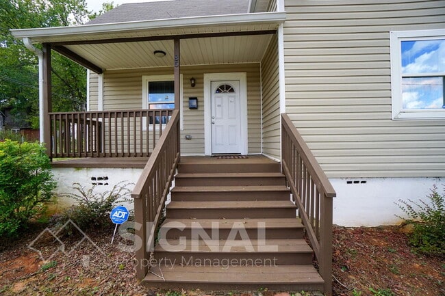 Photo - 85 15th St S