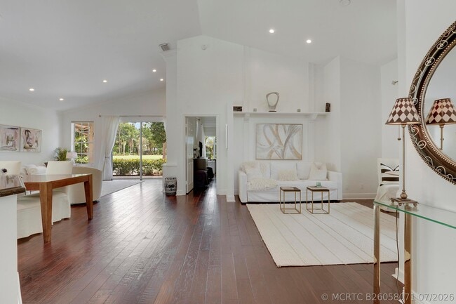 Photo - 13810 Cross Pointe Ct