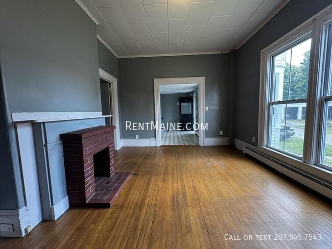 Photo - 23 Green St Unit 2-B