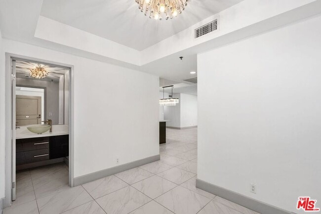 Photo - 10660 Wilshire Blvd Unit 804