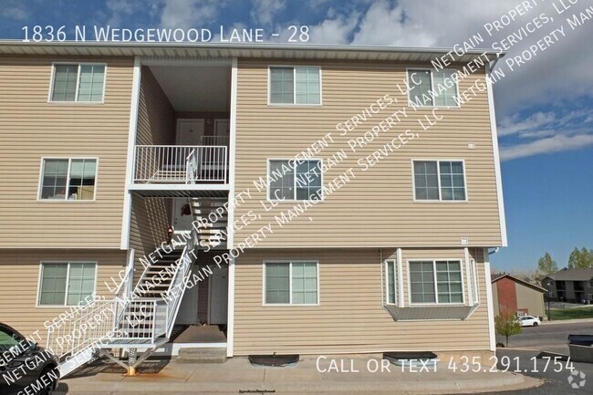 Building Photo - 2 Bedroom Wedgewood Apartment Unit 28