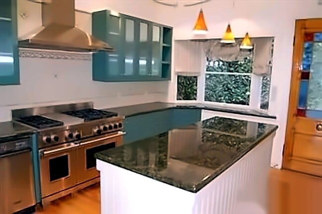 Photo - Beachfront 4BR/4BA on Swede's Beach — Private Beach Access, Panoramic Bay Views | Old Town Sausalito