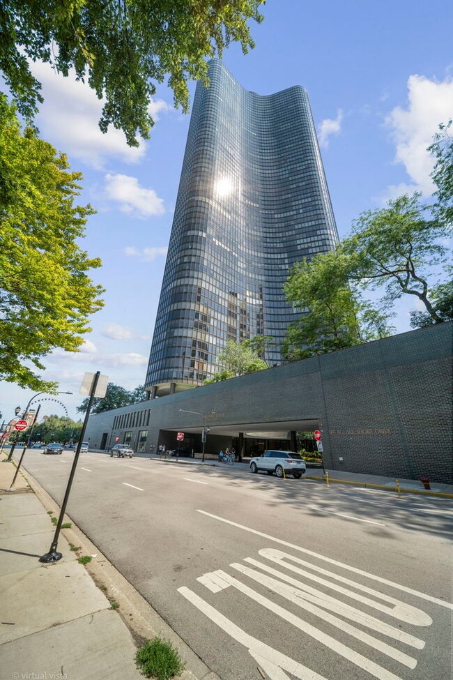 Building Photo - 505 N Lake Shore Dr Unit 6001