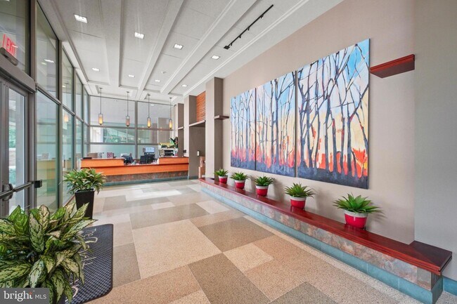 Photo - 4600 S Four Mile Run Dr Unit 423