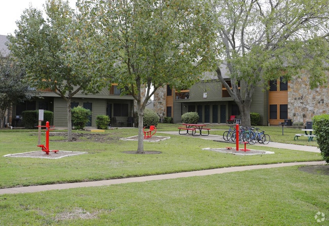 Apple Creek