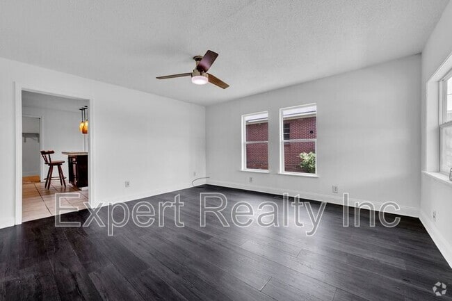 Building Photo - 711 12th St N Rental
