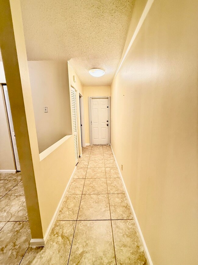 Photo - 3080 Inglewood Terrace