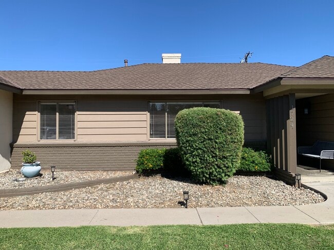 Photo - 1724 Grace Ave