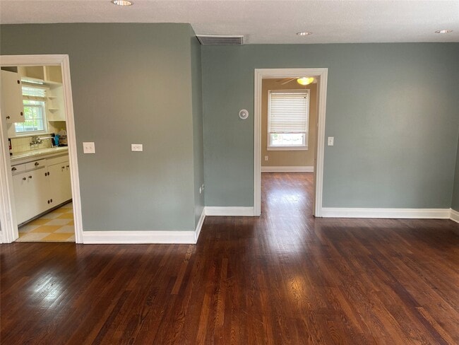 Photo - 1025 Beverly St