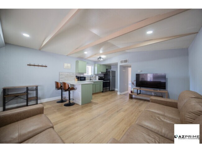 Photo - Make Yourself at Home in This Cozy 1/1 Phoenix Apartment, Nestled in an Intimate Triplex Setting.