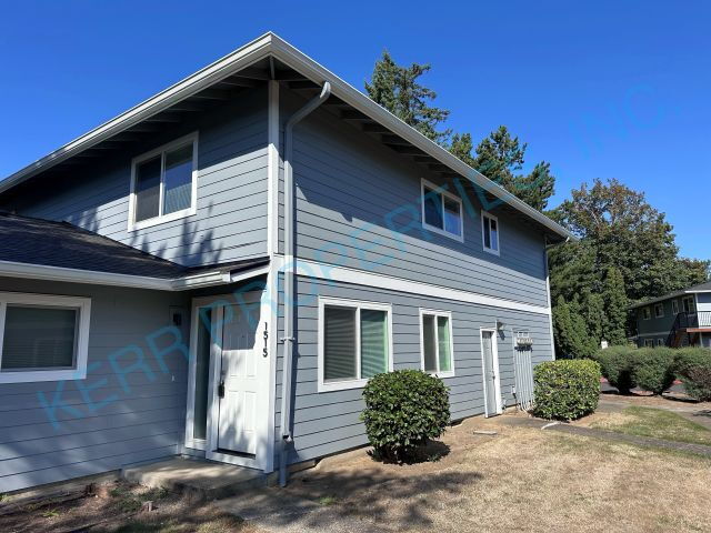 Building Photo - Charming 2-Bed Condo with Modern Comforts ...