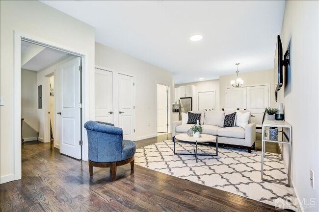 Photo - 110 Kennedy Dr