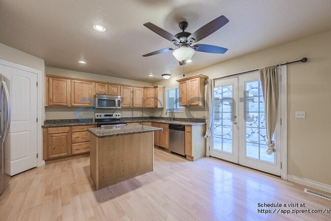 Photo - 10326 Avondale Dr