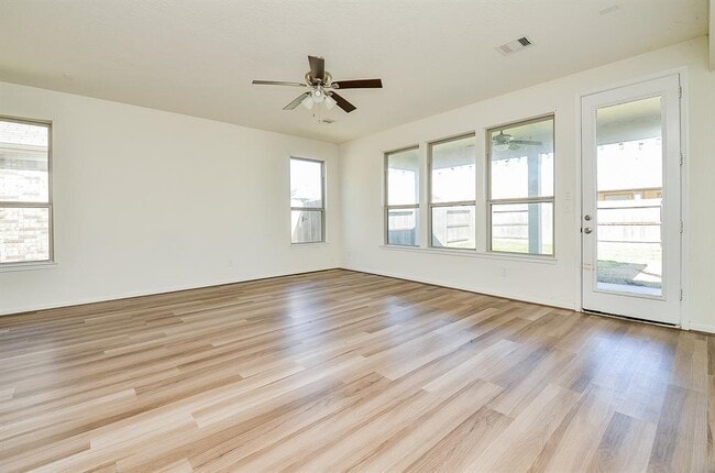 Photo - 25410 Champion Ridge Ct
