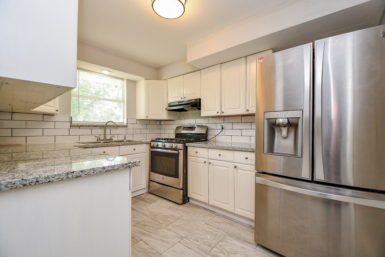 Photo - 5811 Greencraig Dr