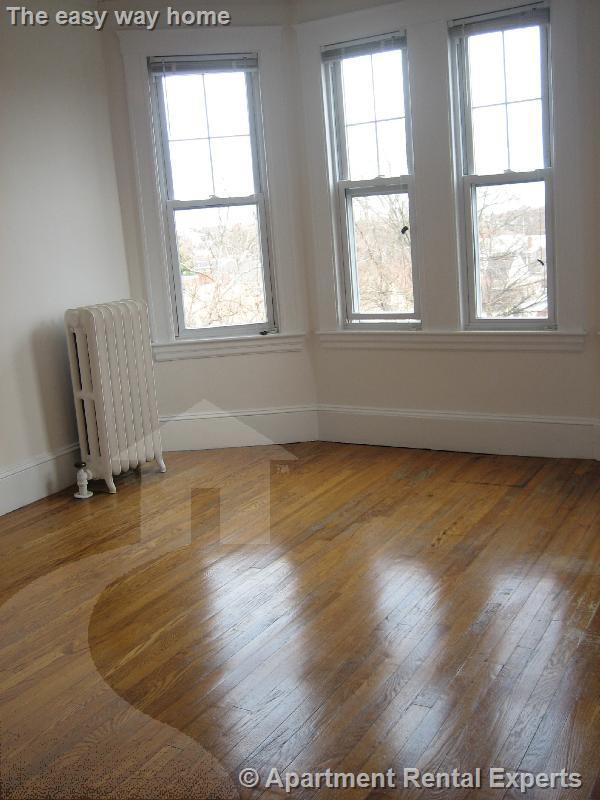 Building Photo - 156-158 Summer St Unit #412 Rental