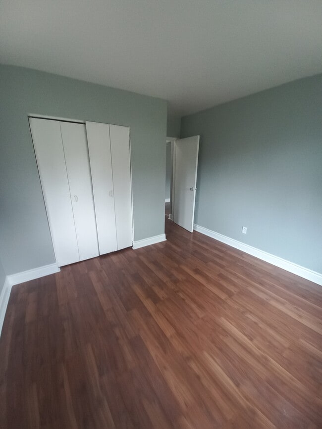 Photo - Princess Manor Apartments