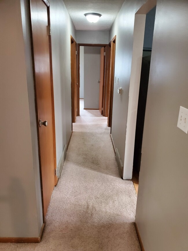 Photo - 9060 Oakwood Dr