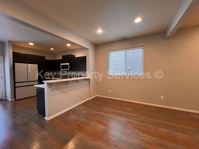 Photo - Stunning Hazel Dell Two-Story with High End Appliances