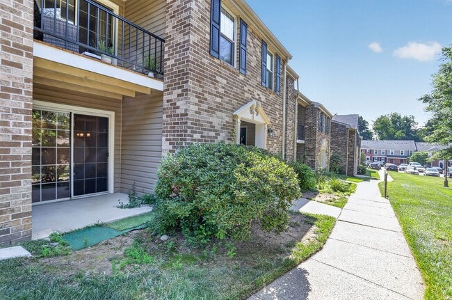Photo - 1 Bed, 1 Bath Condo In Desirable Blue Bell Community!