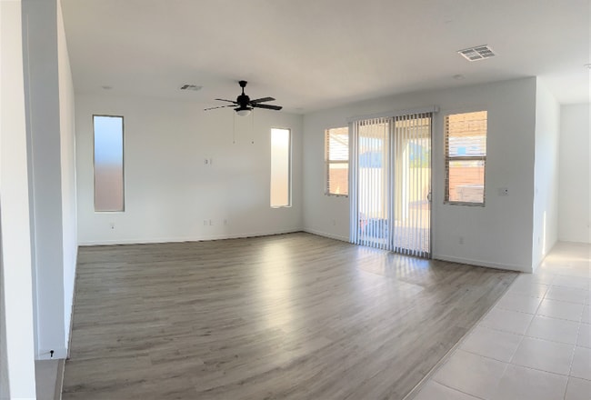 Photo - 9795 Bold Skye Ave