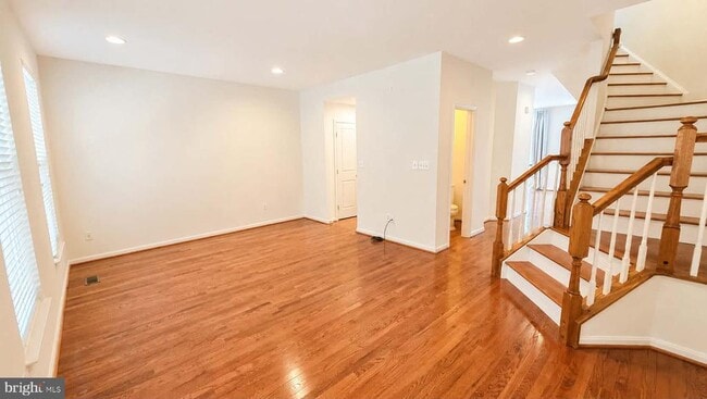 Photo - 9147 Cascade Falls Dr
