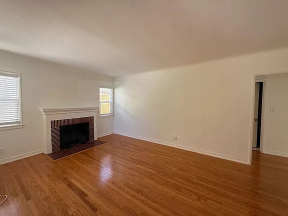 Building Photo - 2217 Waltonia Dr