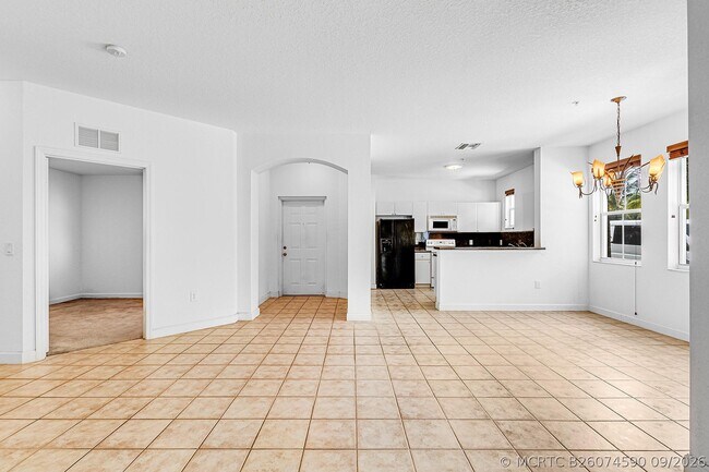 1106 Shoma Dr