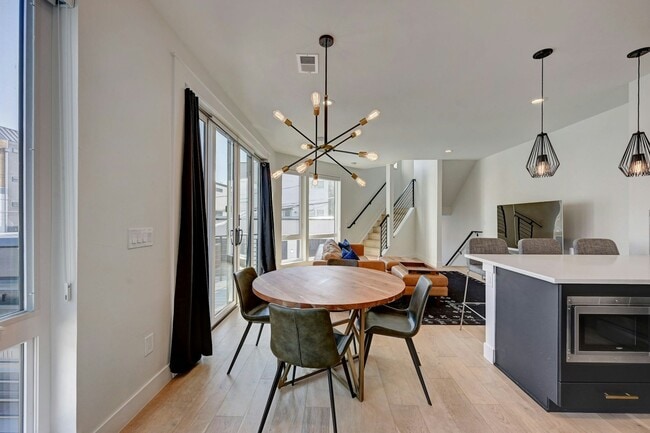 Photo - 3530 W Conejos Pl