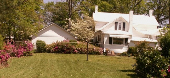 ¡Alquiler con opción a compra! - 109 S Outerbridge St