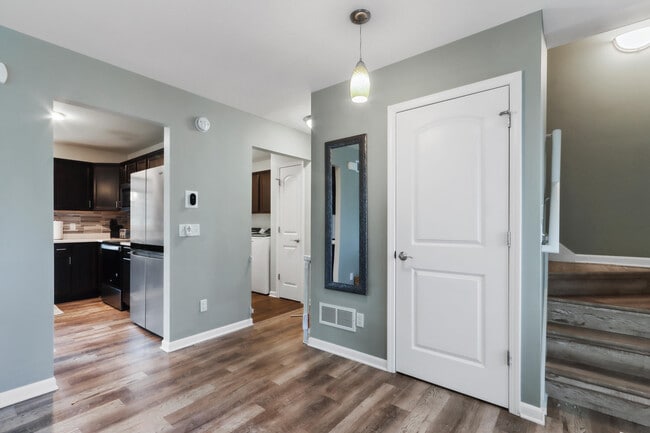 Photo - 1631 Smith Ln