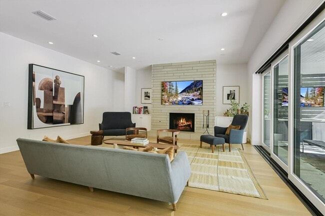 Photo - 5101 Cuesta Verde