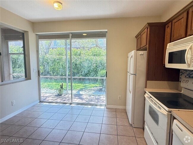 Building Photo - 9602 Roundstone Cir Rental